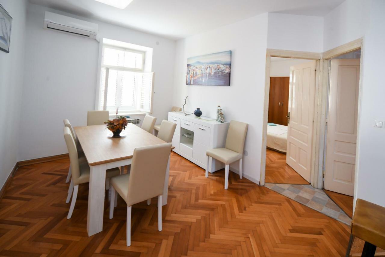 Apartments Bazilika Novalja Exterior foto
