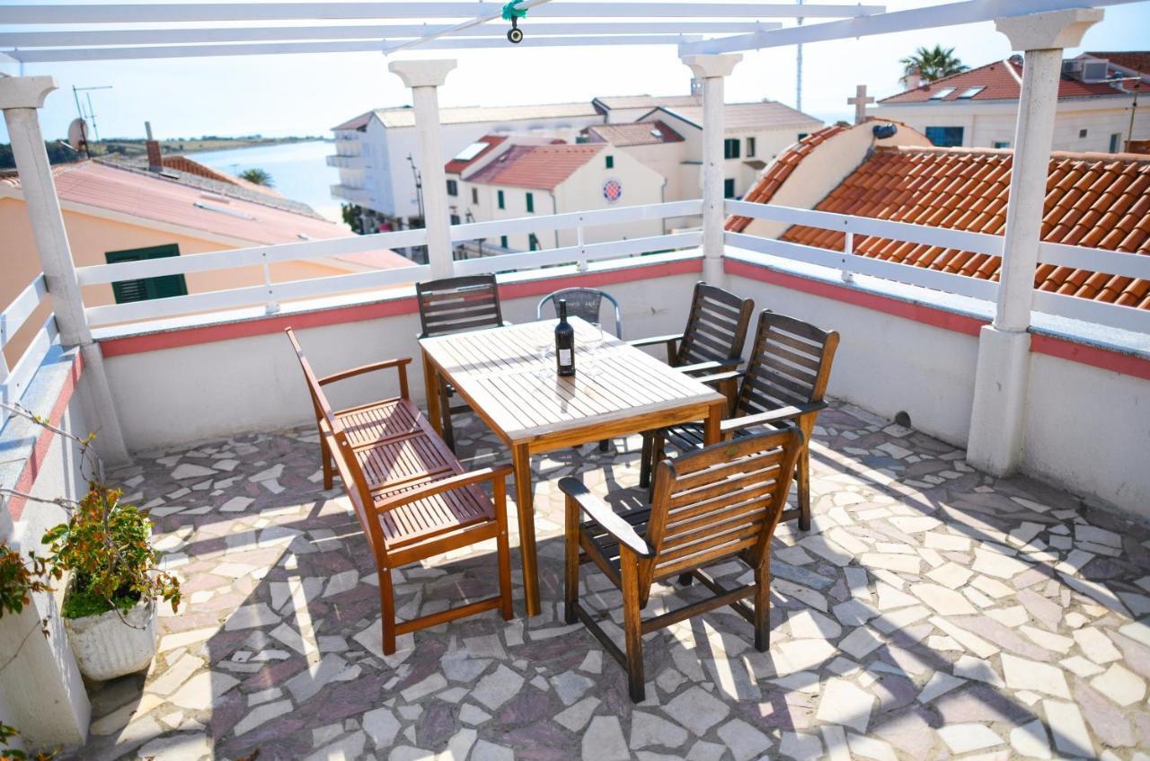 Apartments Bazilika Novalja Exterior foto